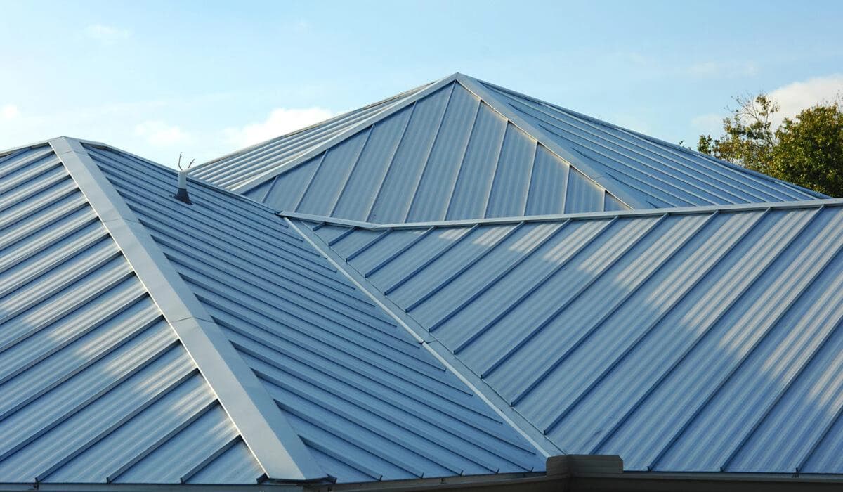 Standing seam metal roof installation on a Fort Wayne home